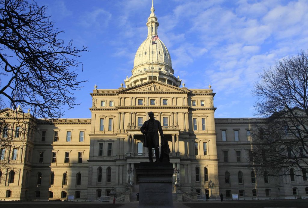 GOPled Michigan Senate OKs bill to strip Democrat’s power 95.3 MNC